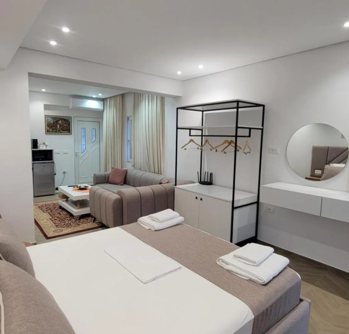 Luxury Studio'S J&M Sarande 0*,